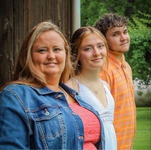 Meet your Posher, Calena